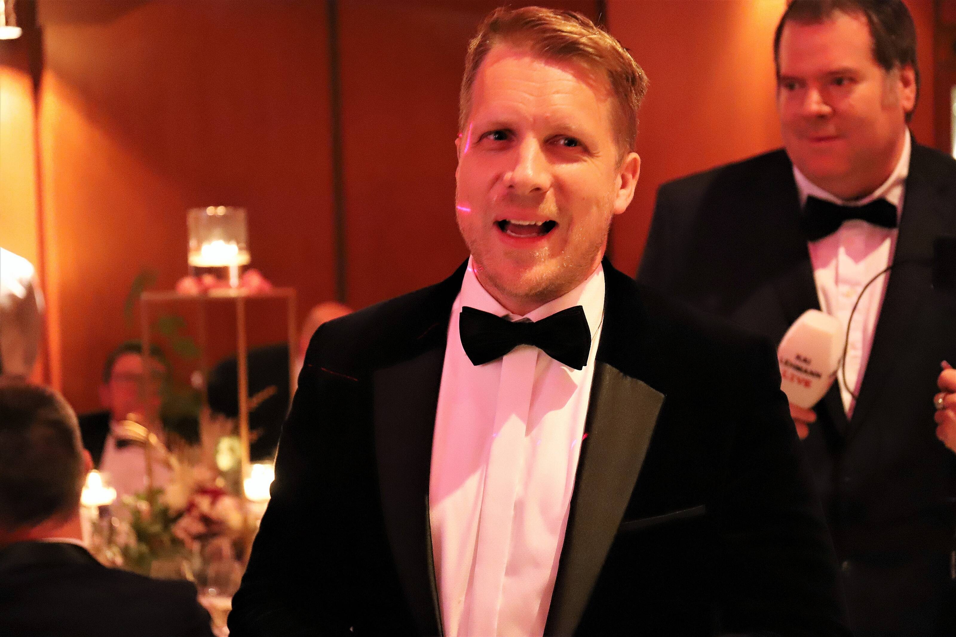 Adelstitel aberkannt! Oliver Pocher: Er hat ein ziemlich bizarres Familiengeheimnis!!