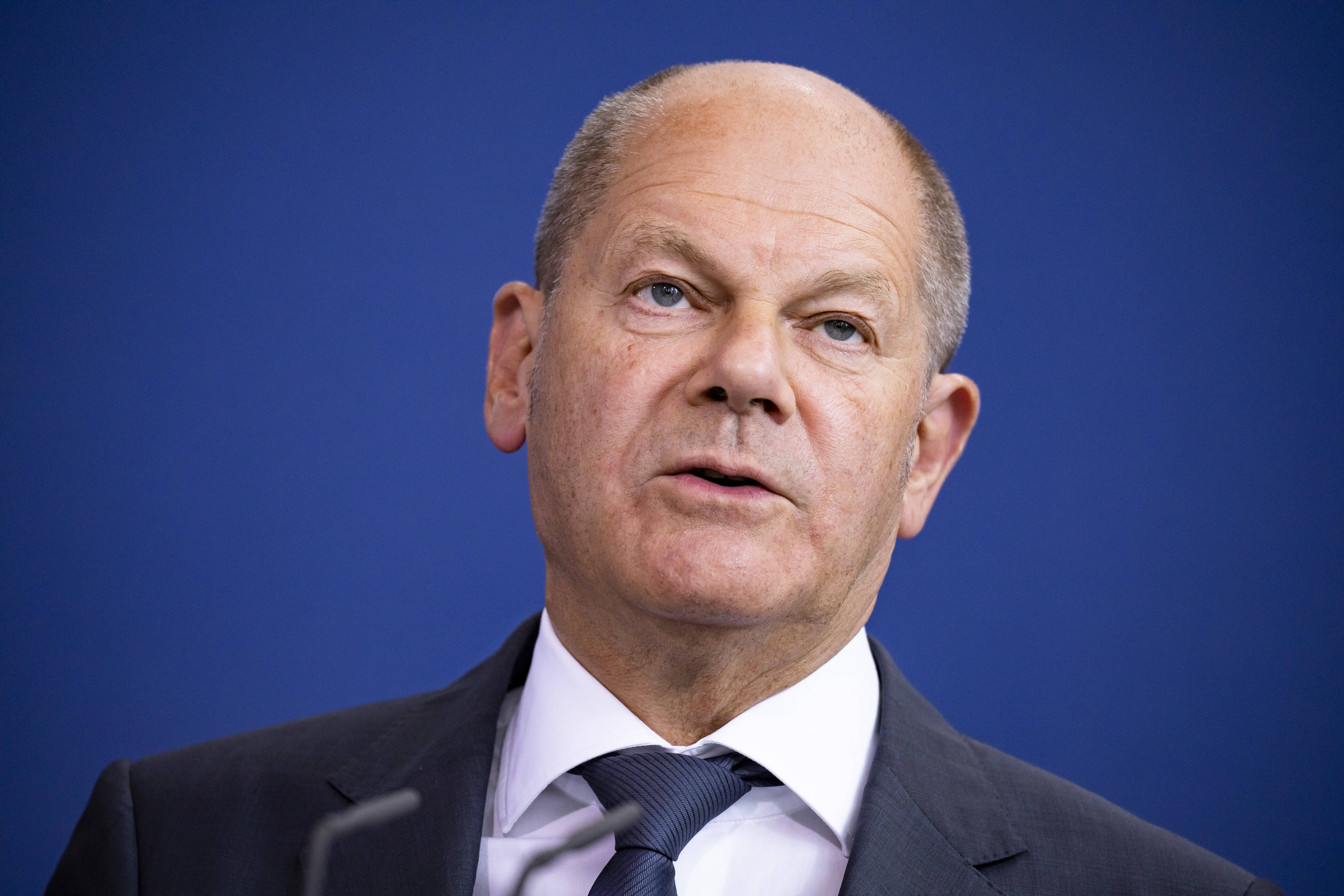 Heftige Kritik aus dem Ausland! "Kanzler wach auf" - Deutschland und seine Politik sorgen führ Unruhe