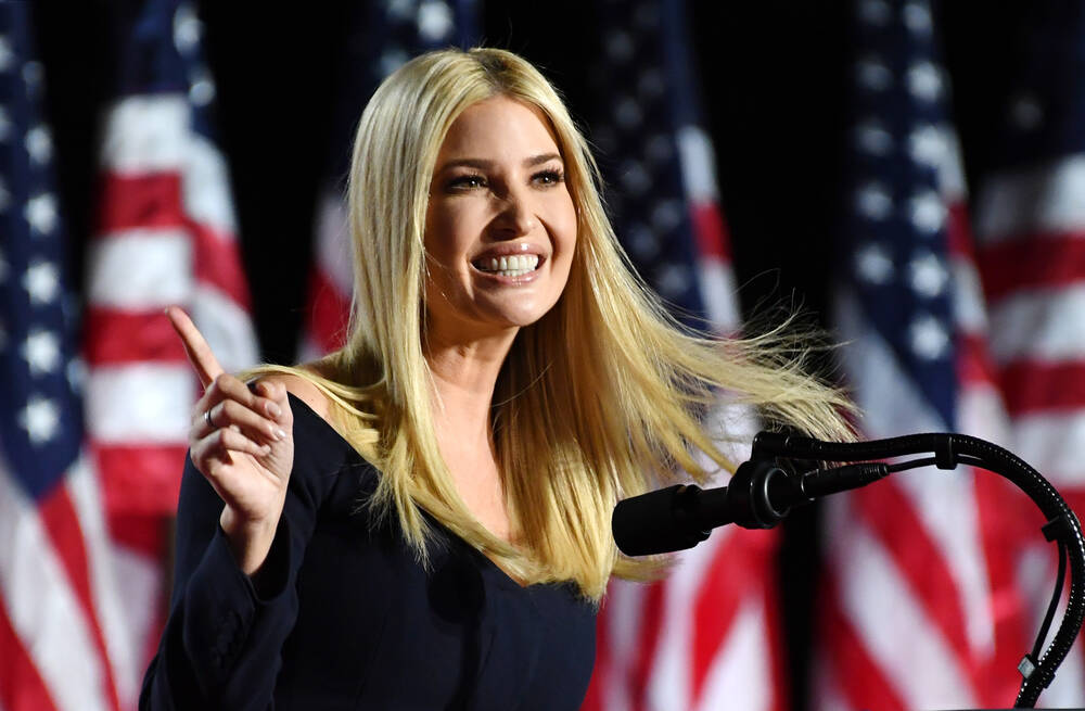 Hat Ivanka Trump ihren Vater ans FBI verraten? Donald Trump - fällt ihm die Familie in den Rücken?