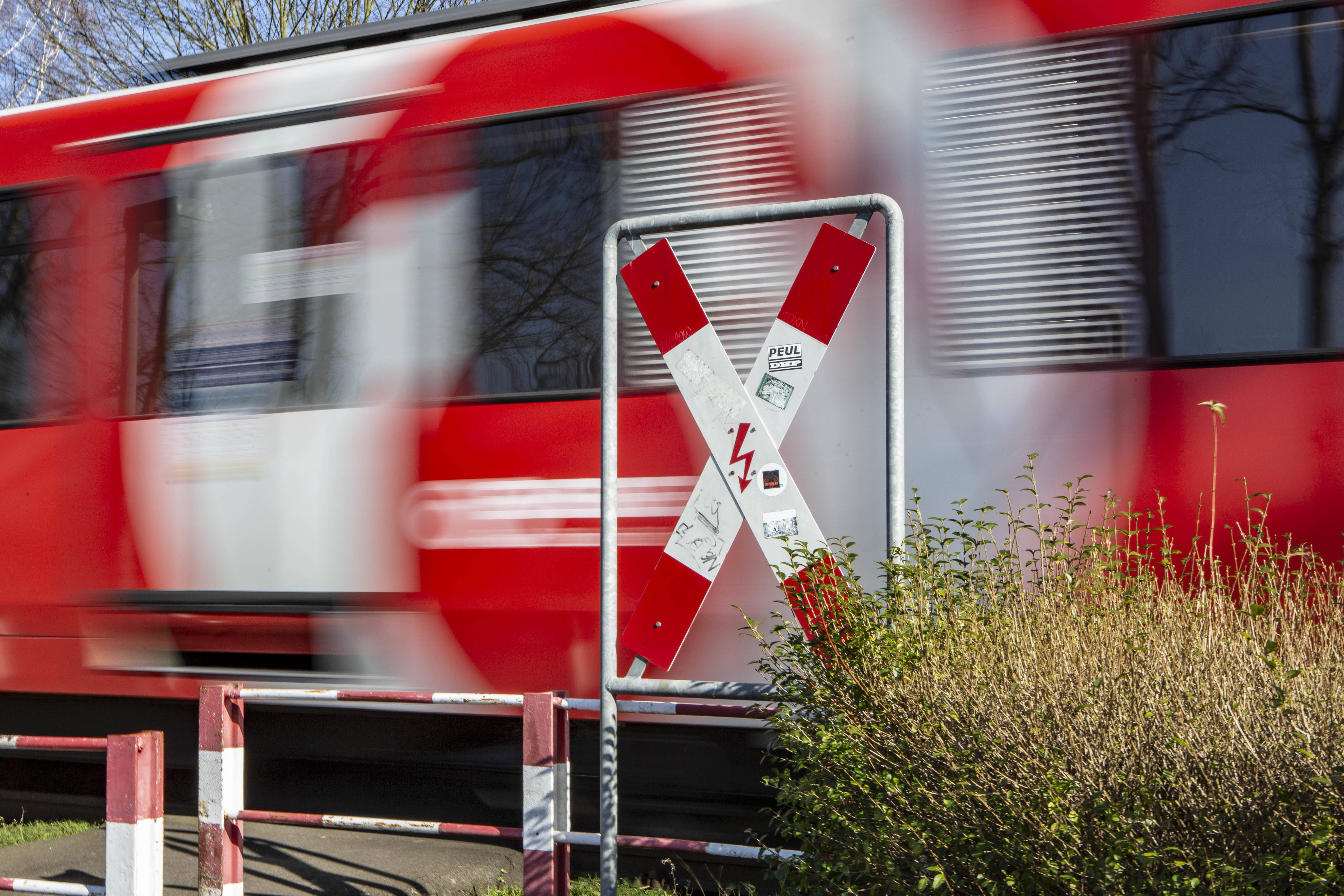 Bahn-Streik bundesweit!  Auch mehrere Flugplätze bleiben dicht - hier alle Infos!