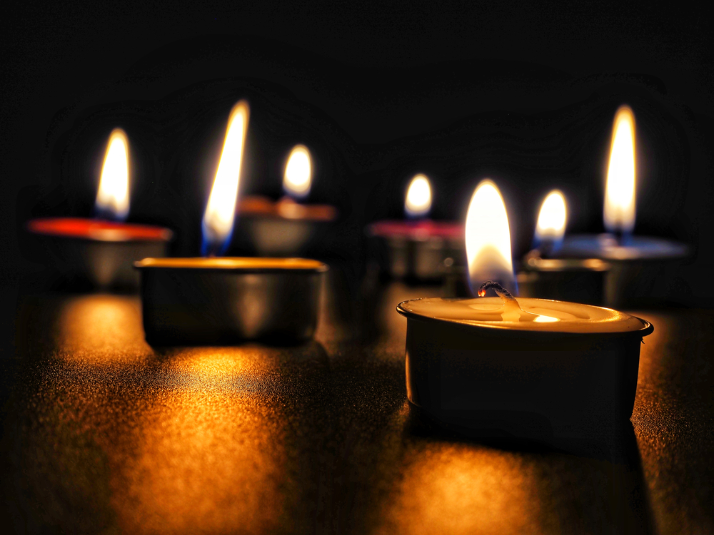 Soapdarstellerin stirbt mit nur 66 Jahren an Krebs! Trauer - Sie spielte in diesen Kultserien!