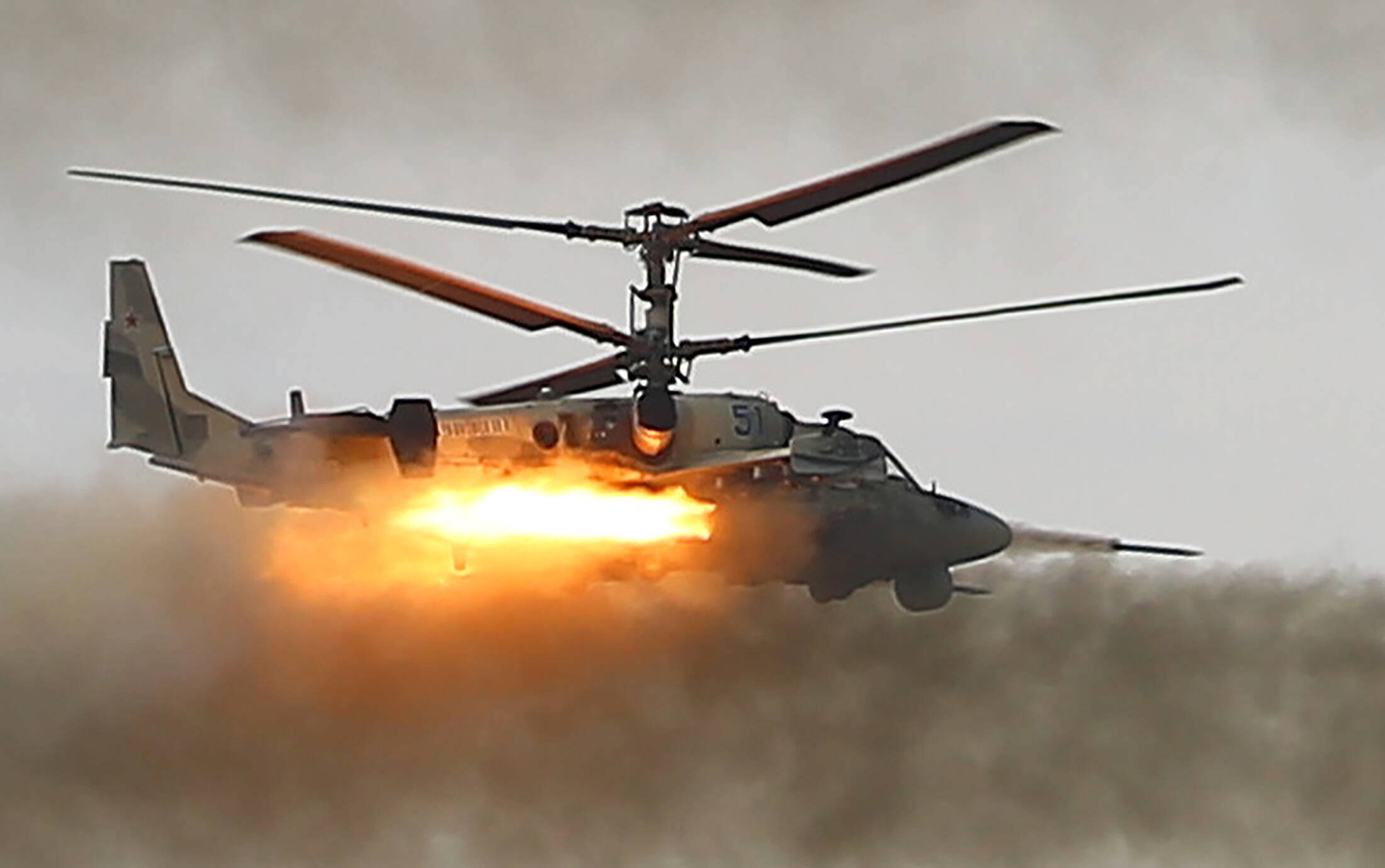 Putin tobt! 2 "Alligator"-Kampfhubschrauber abgeschossen - an einem Tag! Putins wichtiger Panzerjäger vernichtet